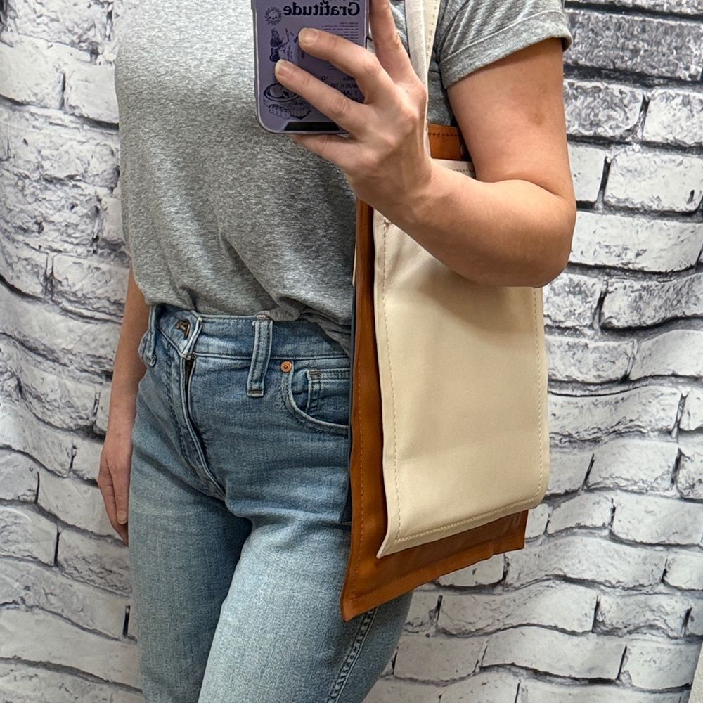* SPRING VIBE 🍀 3.1 Phillip Lim Cream and Brown Tote - Picture 13 of 15